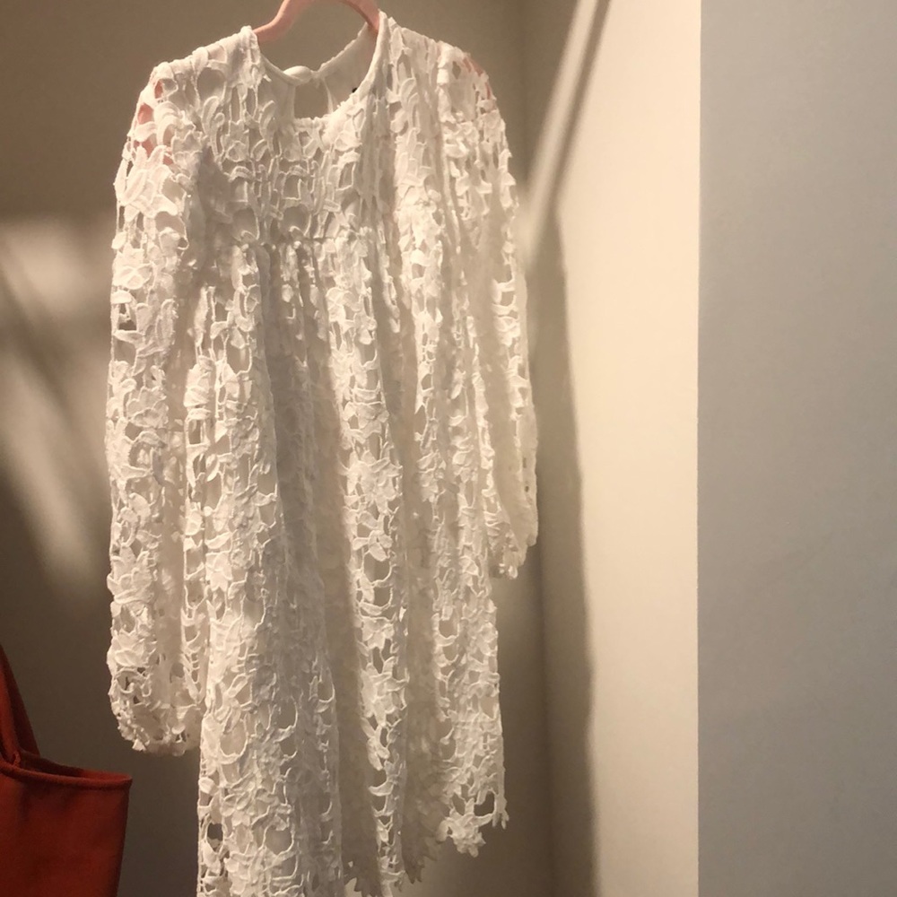 White lace dress